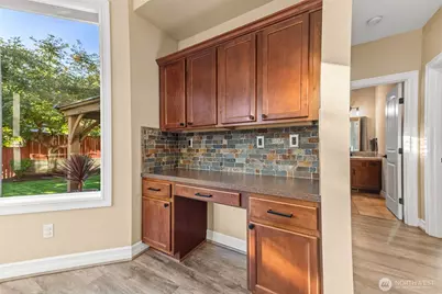 32113 Sunny Lane, Black Diamond, WA 98010 - Photo 11