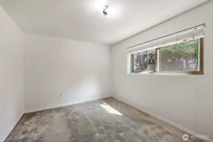 4815 S Holly St, Seattle, WA 98118 - Photo 13