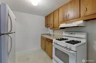 4815 S Holly St, Seattle, WA 98118 - Photo 15