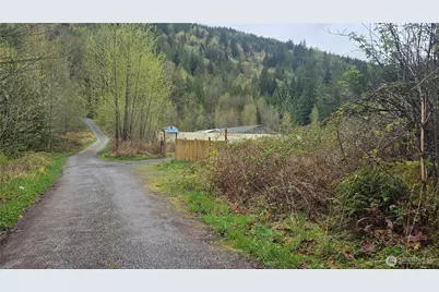 5898 Mt Baker Highway, Deming, WA 98244 - Photo 3