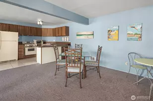 2510 W Bertona, Seattle, WA 98199 - Photo 29