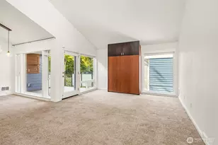 2510 W Bertona, Seattle, WA 98199 - Photo 11