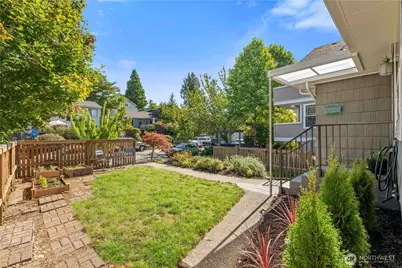 6325 42nd Avenue SW, Seattle, WA 98136 - Photo 5