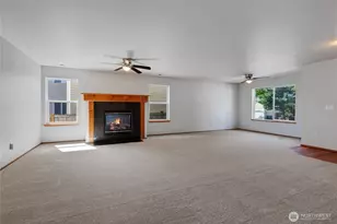 9914 195th Ave E, Bonney Lake, WA 98391 - Photo 9