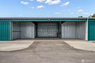 0 Sr20 - Hangar 2-B, Port Townsend, WA 98368 - Photo 1