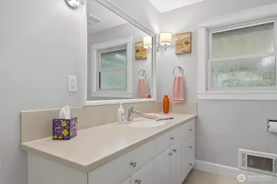 419 NW 79th Street, Vancouver, WA 98665 - Photo 17