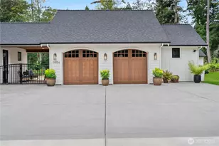 1906 Journeys End Ln, Camano Island, WA 98282 - Photo 3