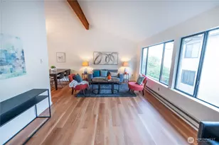 2562 Thorndyke Ave W, Seattle, WA 98199 - Photo 5
