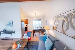 2562 Thorndyke Ave W, Seattle, WA 98199 - Photo 3