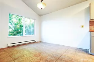 7924 212th St SW, Edmonds, WA 98026 - Photo 5