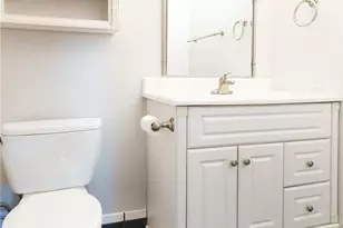 7924 212th St SW, Edmonds, WA 98026 - Photo 11