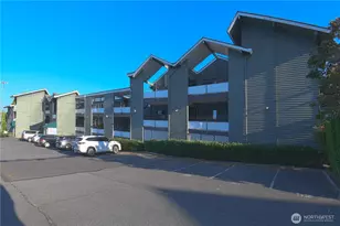7924 212th St SW, Edmonds, WA 98026 - Photo 1