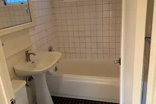 2014 41st Ave E, Seattle, WA 98112 - Photo 5