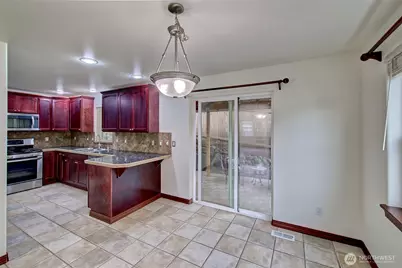 405 46th Street SE, Everett, WA 98203 - Photo 13