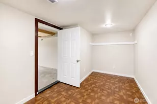 405 46th St SE, Everett, WA 98203 - Photo 33