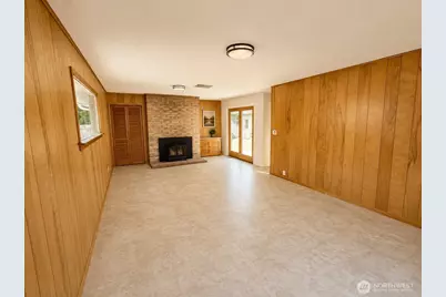 216 Caspers Street, Edmonds, WA 98020 - Photo 15