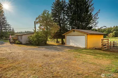 1494 Van Wyck Road, Bellingham, WA 98226 - Photo 21