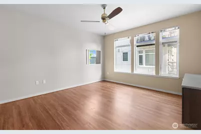 15100 6th Avenue SW #518, Burien, WA 98166 - Photo 3