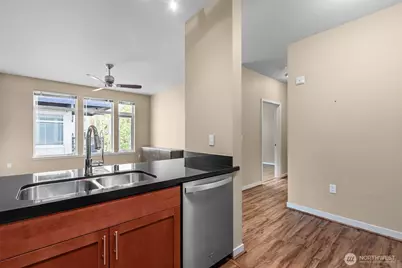 15100 6th Avenue SW #518, Burien, WA 98166 - Photo 9