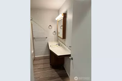 10628 Glen Acres Dr S, Seattle, WA 98168 - Photo 17