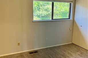 10628 Glen Acres Dr S, Seattle, WA 98168 - Photo 21