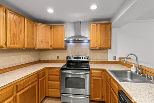 2630 S 226th St, Des Moines, WA 98198 - Photo 7