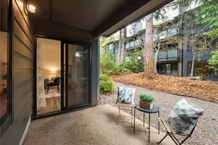 1819 N 107th St, Seattle, WA 98133 - Photo 9
