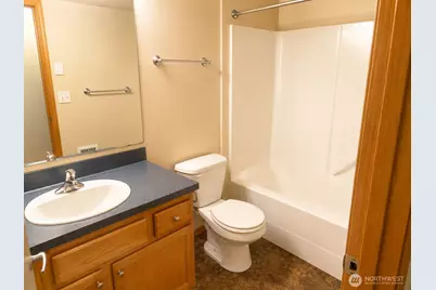 1016 N Garden Street #301, Bellingham, WA 98225 - Photo 9