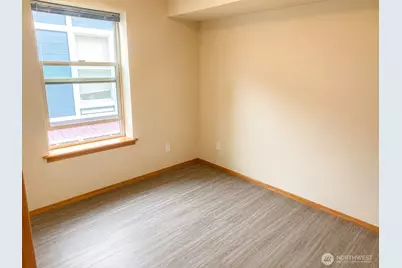 1016 N Garden Street #301, Bellingham, WA 98225 - Photo 5