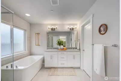 7881 198th Avenue Pl E, Bonney Lake, WA 98391 - Photo 23