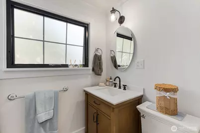 4311 NE 55th Street, Seattle, WA 98105 - Photo 19