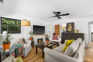4311 NE 55th St, Seattle, WA 98105 - Photo 7