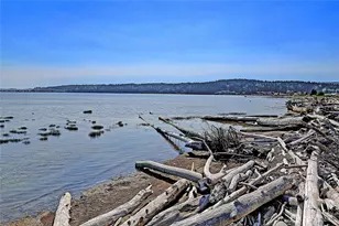 870 Livingston Bay Shore Dr, Camano Island, WA 98282 - Photo 21