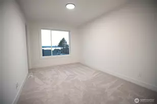 917 N 30th St, Renton, WA 98056 - Photo 11