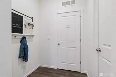 729 129th Street E #04, Tacoma, WA 98445 - Photo 17