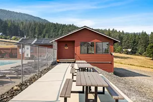 860 Pumphouse Hill Rd, Cle Elum, WA 98922 - Photo 23