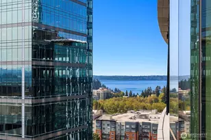 10700 NE 4th St, Bellevue, WA 98004 - Photo 21