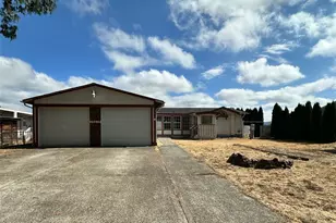 13613 Cedar Cir E, Bonney Lake, WA 98391 - Photo 1