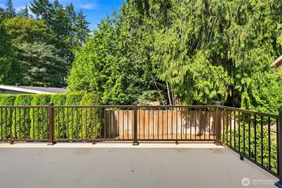 22118 78th Place W, Edmonds, WA 98026 - Photo 37