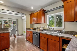 6605 Sidney Rd SW, Port Orchard, WA 98367 - Photo 11