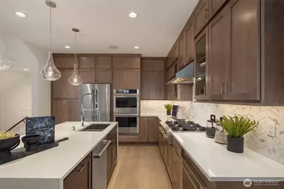 10812 (Hs 59) 120th Lane NE #A, Kirkland, WA 98033 - Photo 3