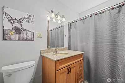202 E Street SW, Auburn, WA 98001 - Photo 17