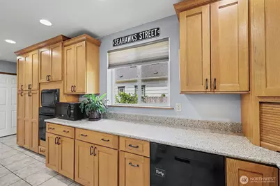202 E Street SW, Auburn, WA 98001 - Photo 15