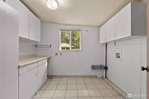 2317 179th Ave E, Lake Tapps, WA 98391 - Photo 17