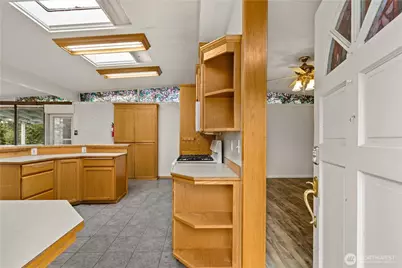2317 179th Avenue E, Lake Tapps, WA 98391 - Photo 9