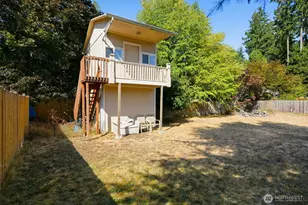 20901 116th St E, Bonney Lake, WA 98391 - Photo 31