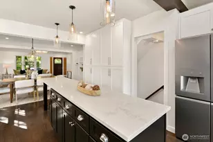 3228 35th Ave W, Seattle, WA 98199 - Photo 9