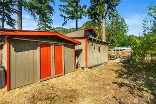 6419 Little Big Horn Rd, Maple Falls, WA 98266 - Photo 25