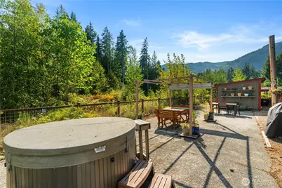 6419 Little Big Horn Road, Maple Falls, WA 98266 - Photo 31