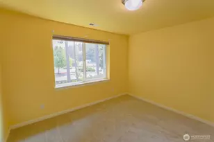 208 Ilwaco Pl SE, Renton, WA 98059 - Photo 31